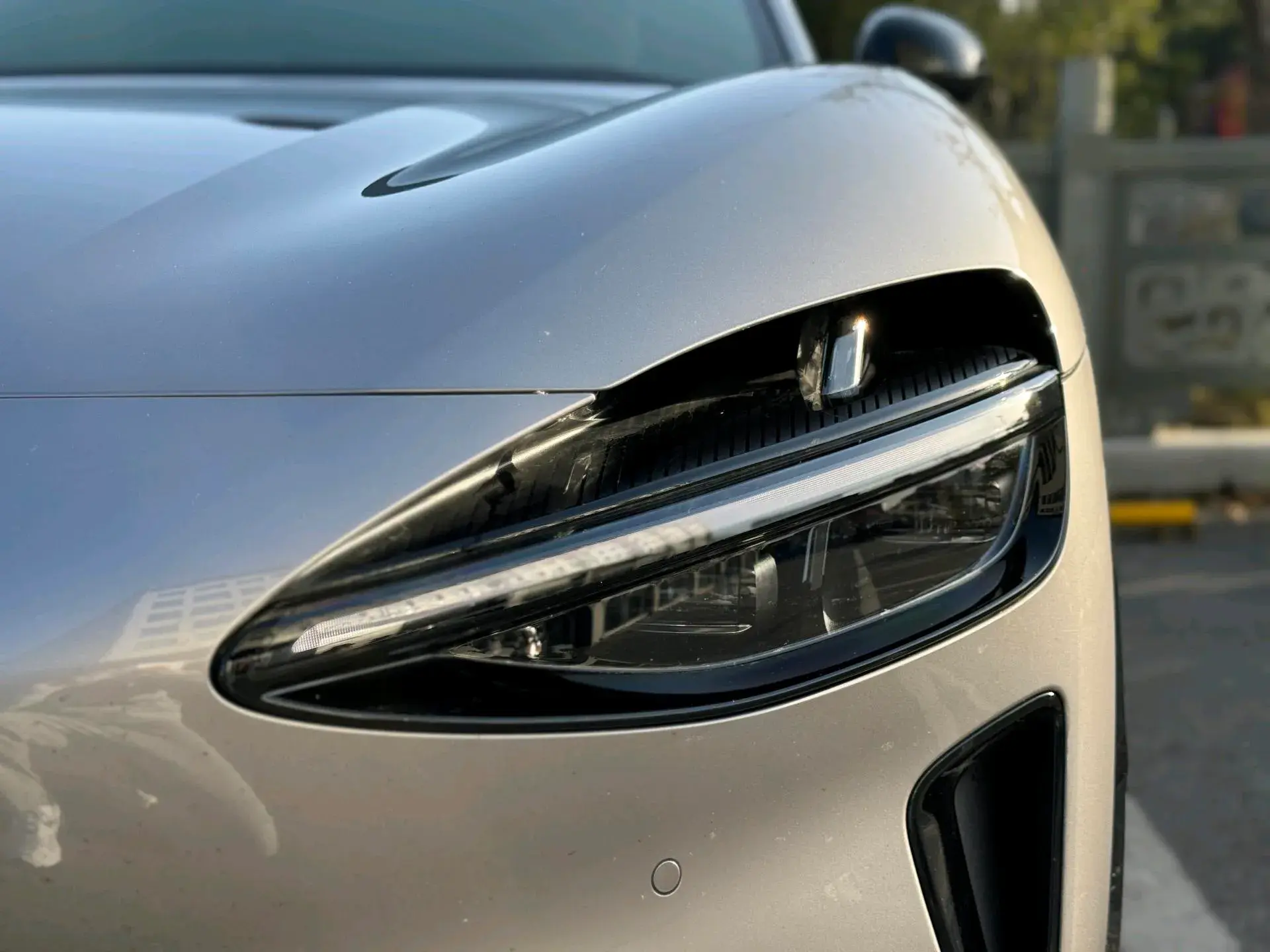 2025 MI YU7 thumbnail 4