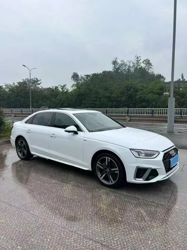 2020 Audi A4L 2.0T 150HP L4 7DCT,autocango,china used car exporter,china ev exporter,chinese used car exporter,chinese used ev exporter