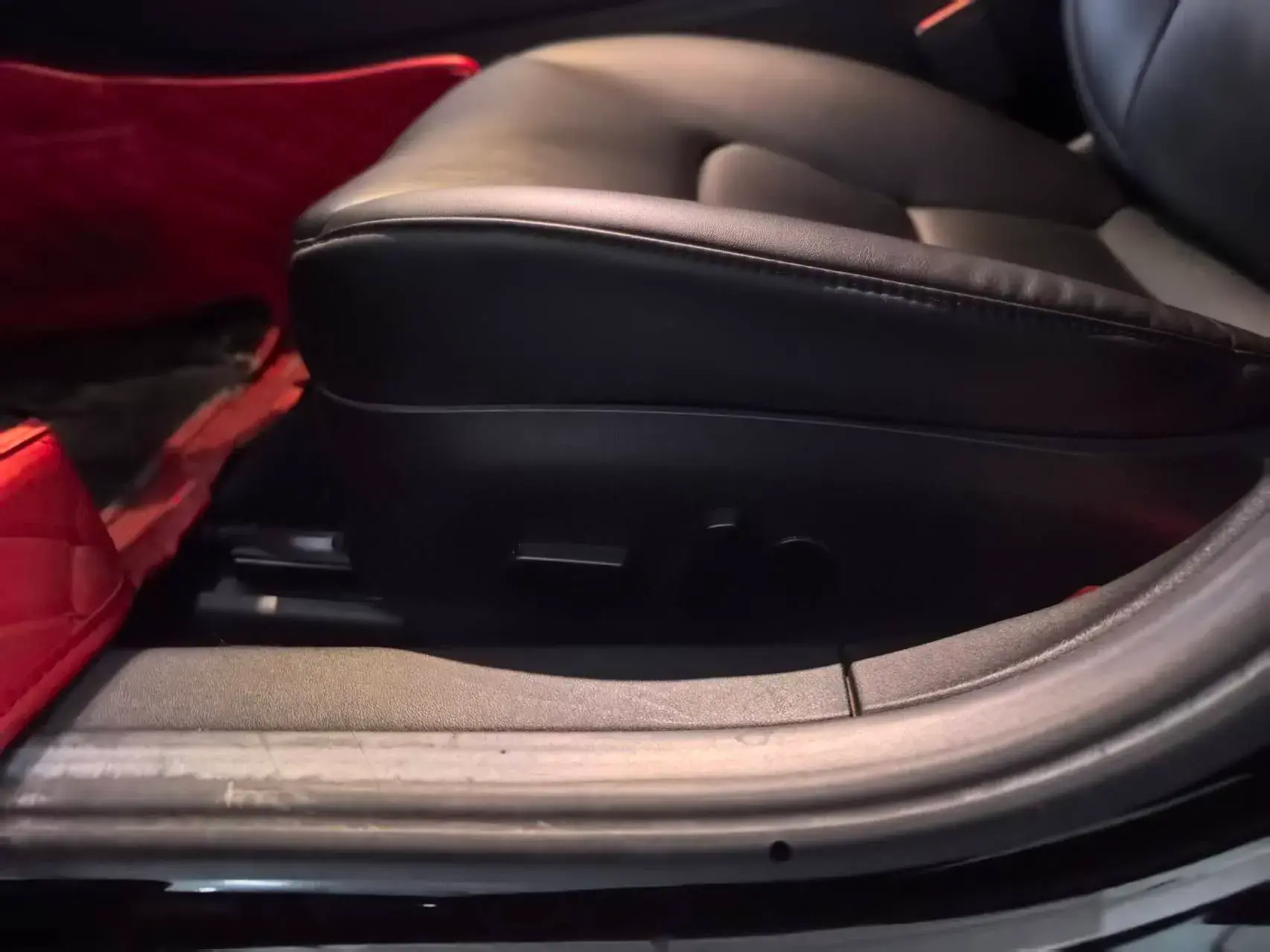 2020 TESLA MODEL thumbnail 3