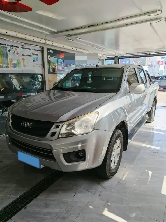 2018 Isuzu RE-MAX Jim 2.5T 129HP L4 6MT