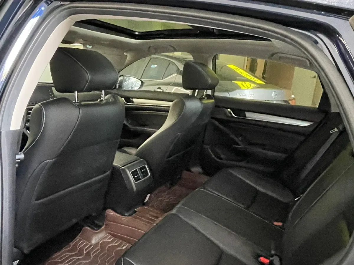 2019 Honda Inspire 1.5T 194HP L4 CVT,autocango,china used car exporter,china ev exporter,chinese used car exporter,chinese used ev exporter