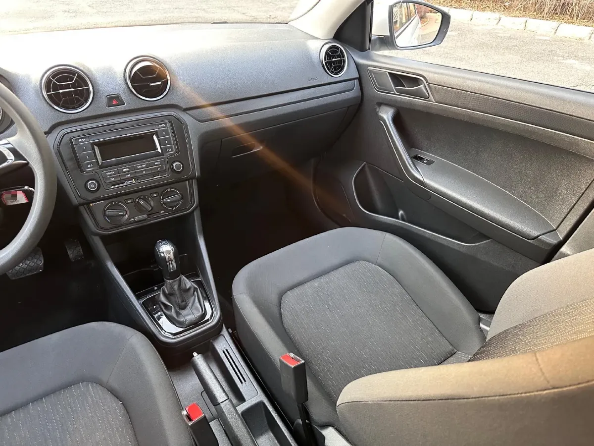 2021 Jetta VA3 1.5L 112HP L4 6AT,autocango,china used car exporter,china ev exporter,chinese used car exporter,chinese used ev exporter