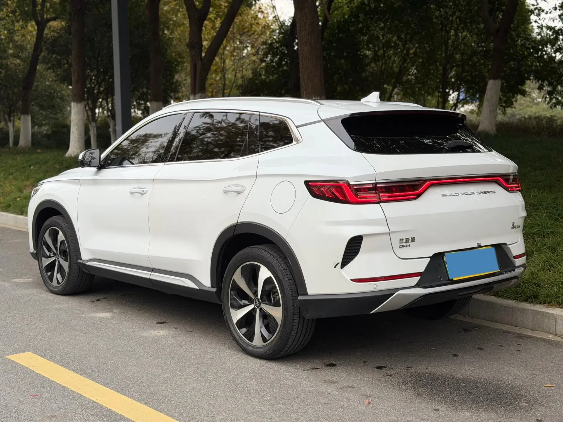 2021 BYD SONG thumbnail 2