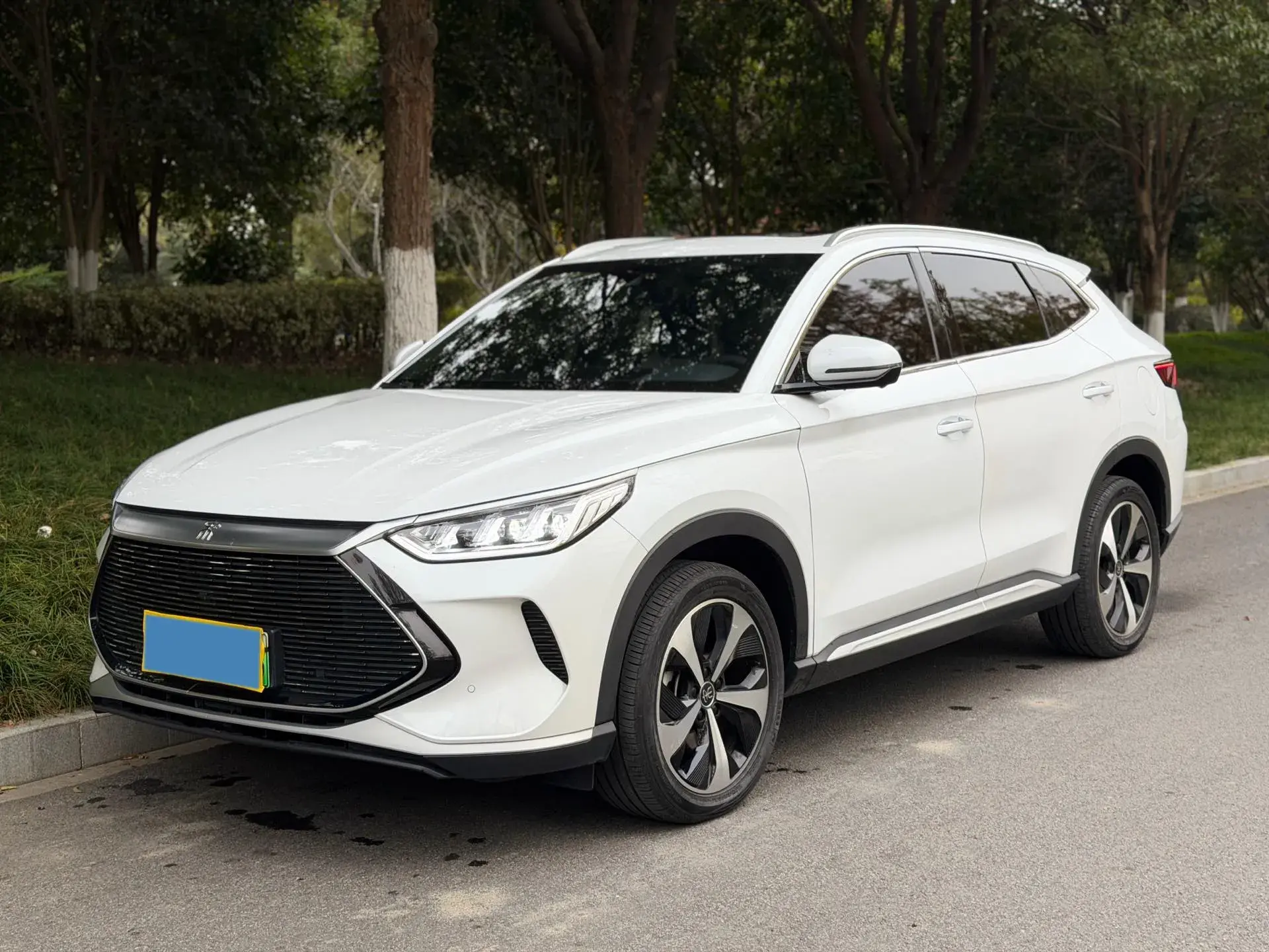 2021 BYD SONG view 1