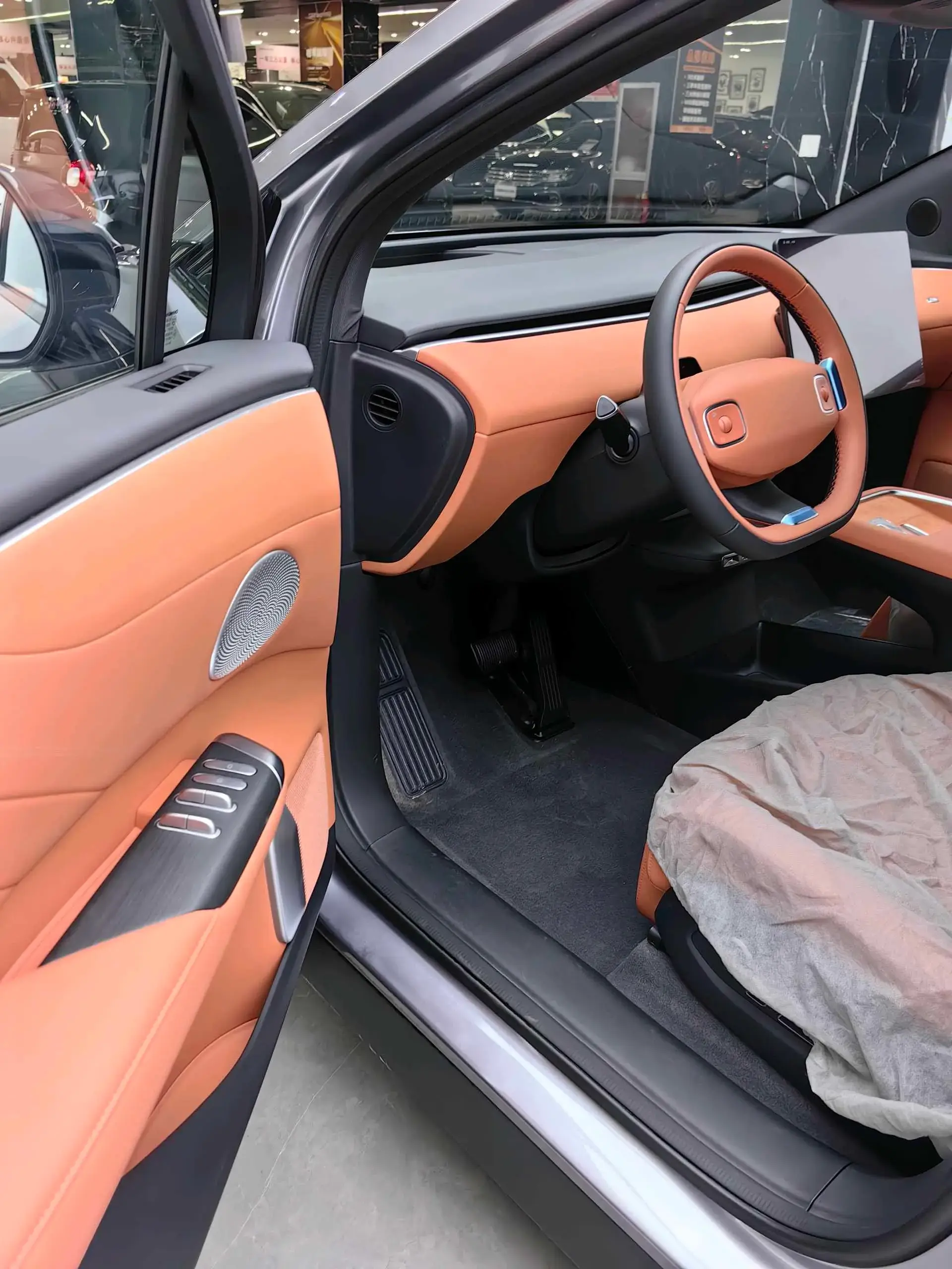 2025 CHANGAN QIYUAN thumbnail 3