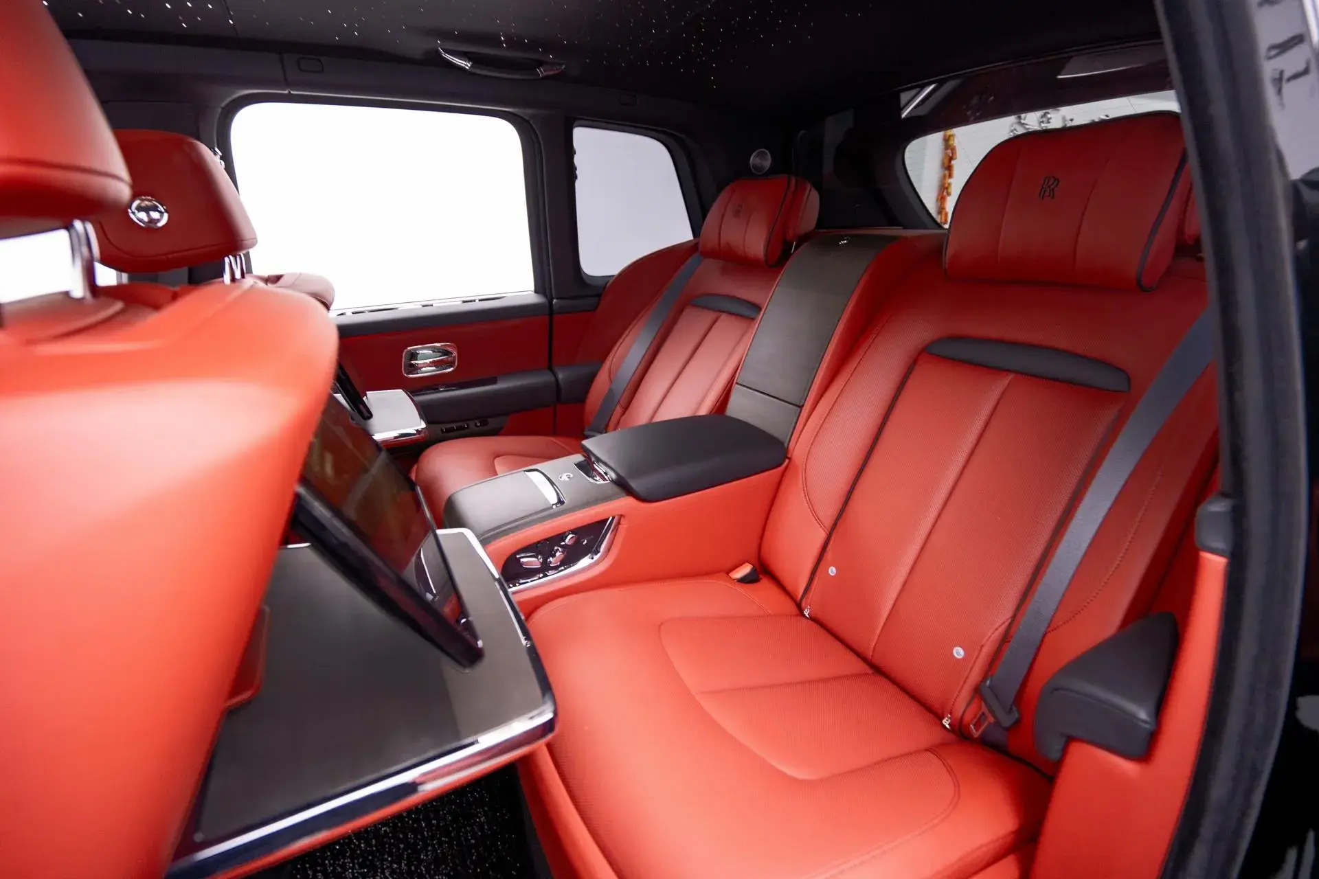 2024 ROLLS-ROYCE CULLINAN thumbnail 4