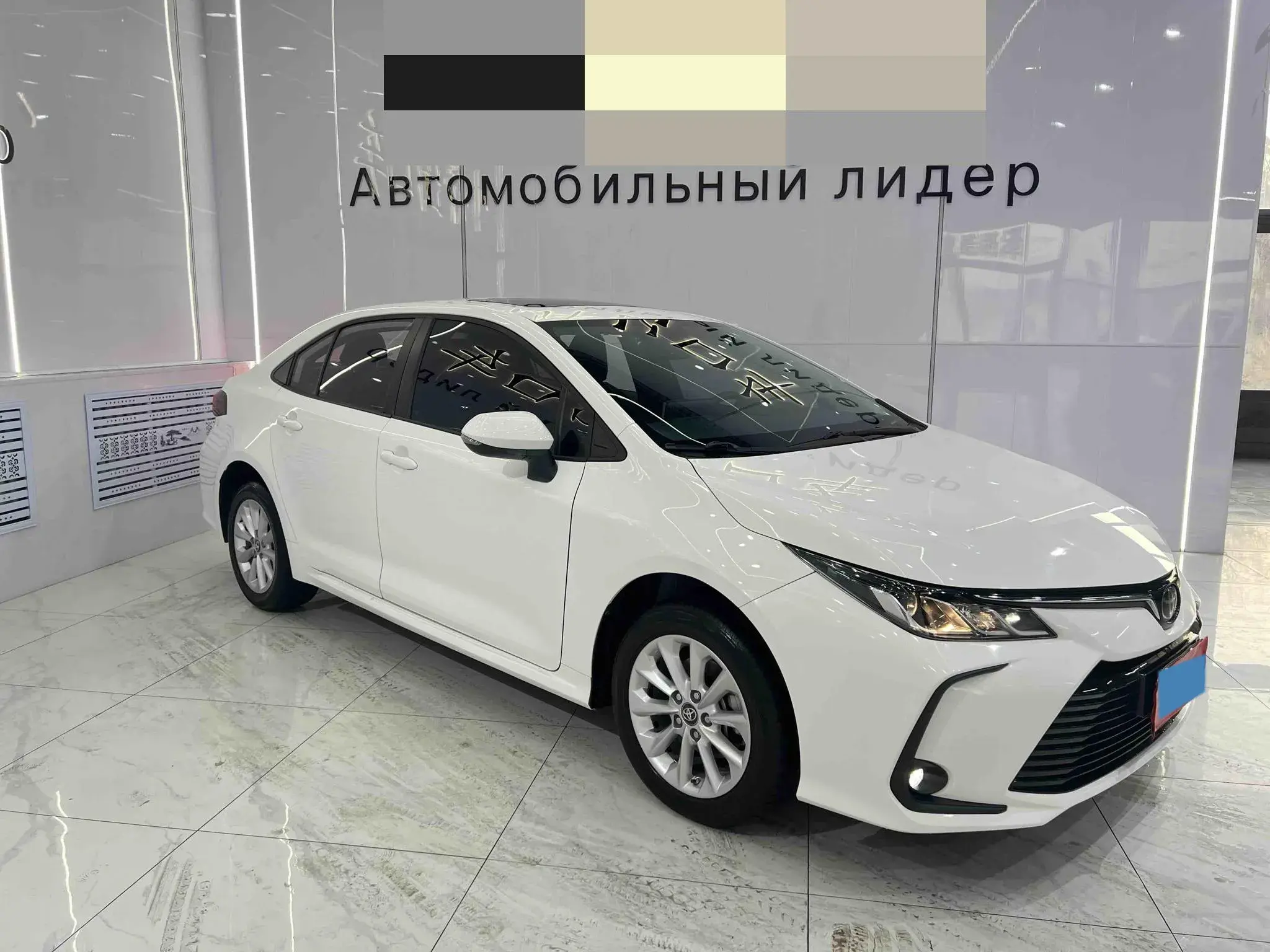 2021 TOYOTA COROLLA thumbnail 3