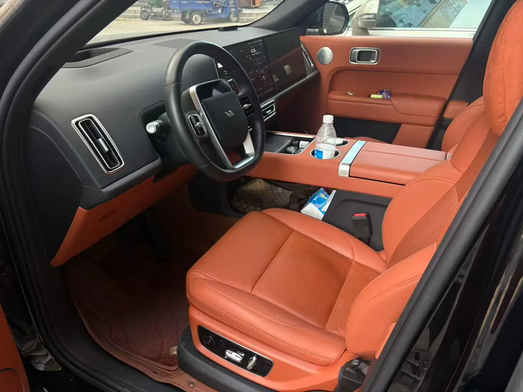 2022 LI L9 thumbnail 4