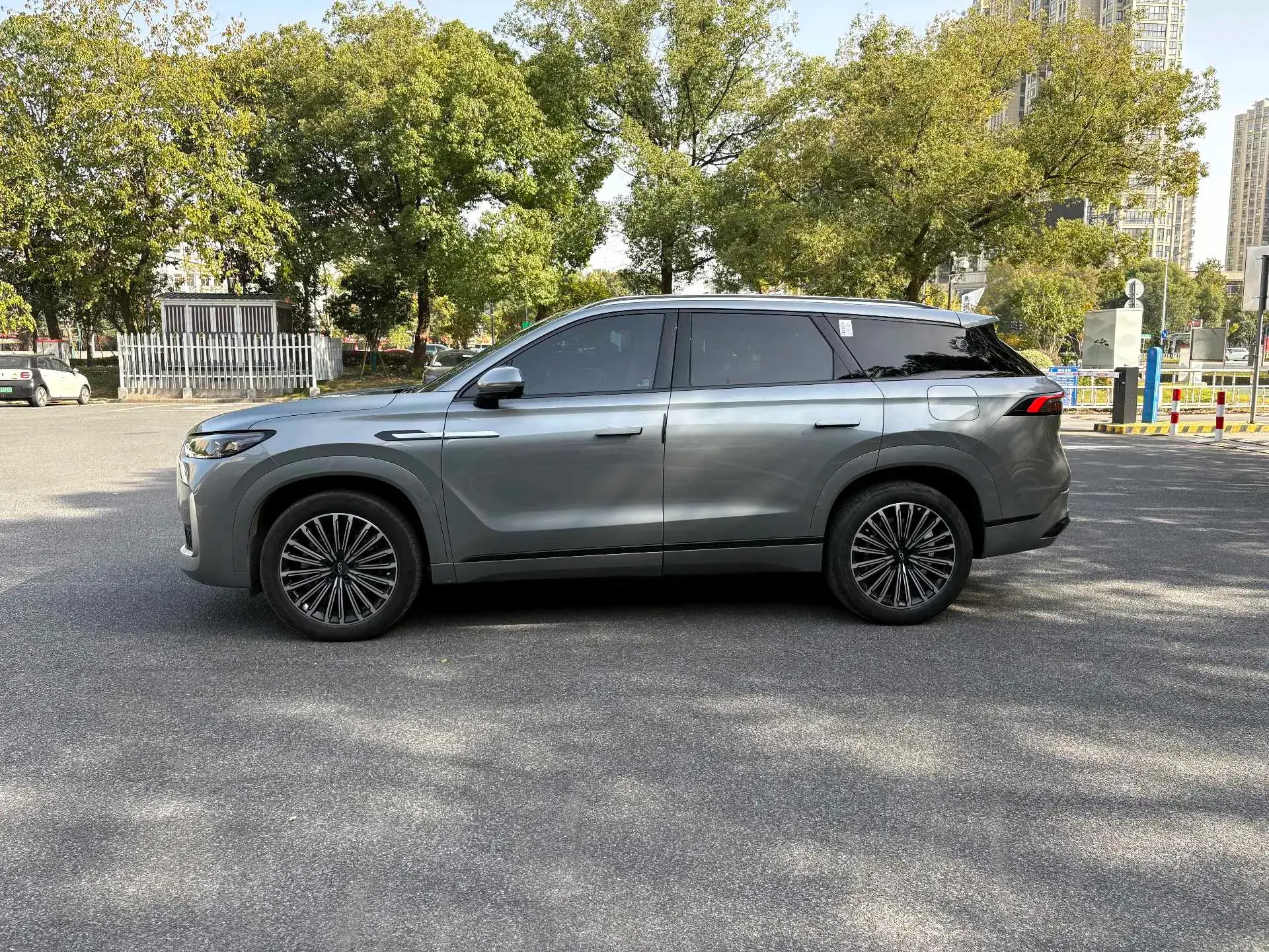 2025 CHERY TIGGO9 thumbnail 4