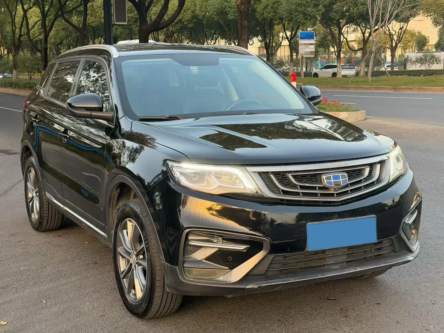 2020 GEELY AZKARRA thumbnail 3