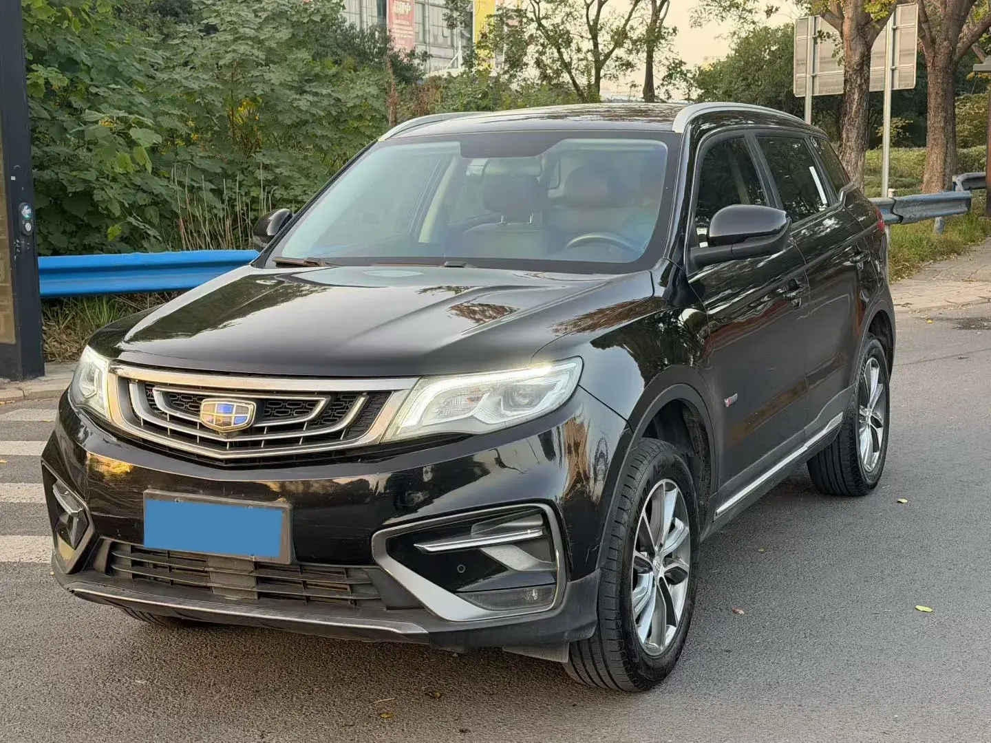 2020 GEELY AZKARRA view 1