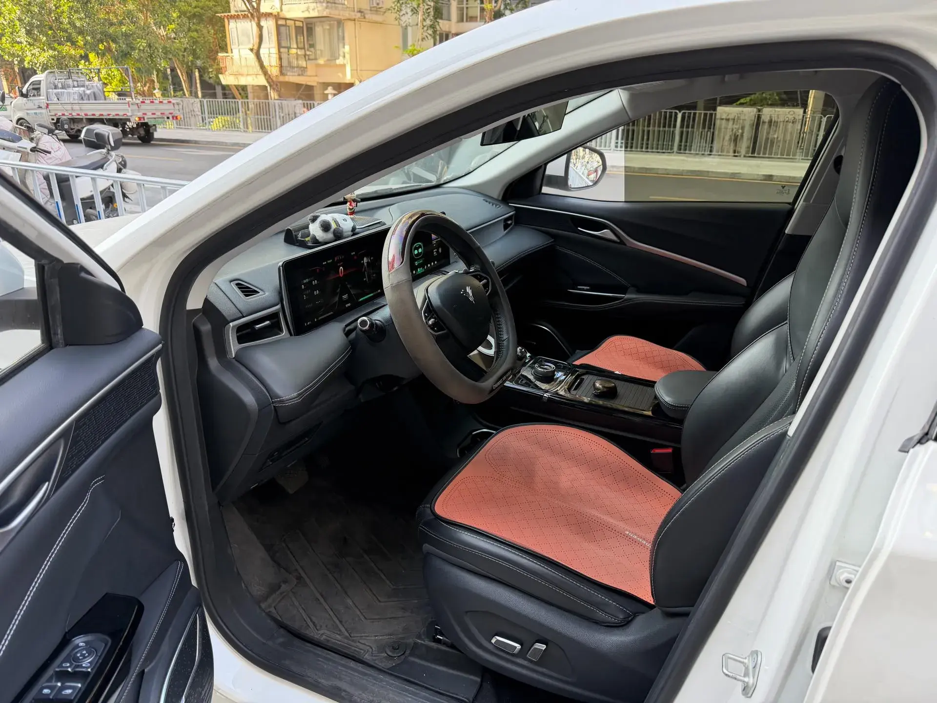 2021 NETA U thumbnail 2