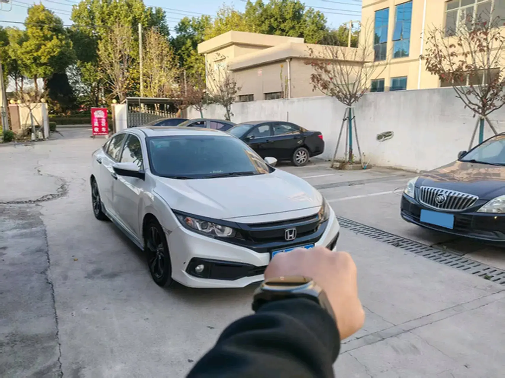 2019 HONDA CIVIC thumbnail 2