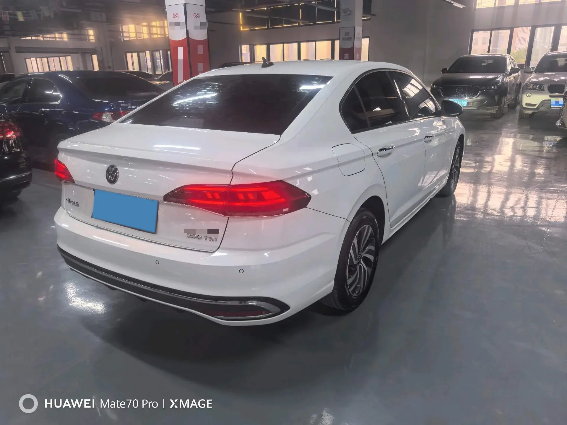 2023 VOLKSWAGEN BORA thumbnail 4