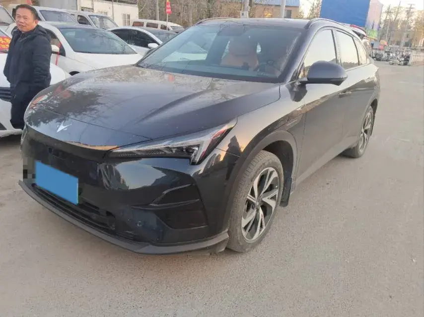 2024 ARCFOX αT5 BEV 65KWH