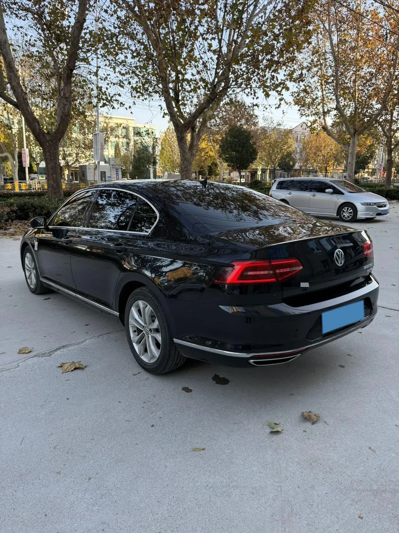 2019 VOLKSWAGEN MAGOTAN thumbnail 4