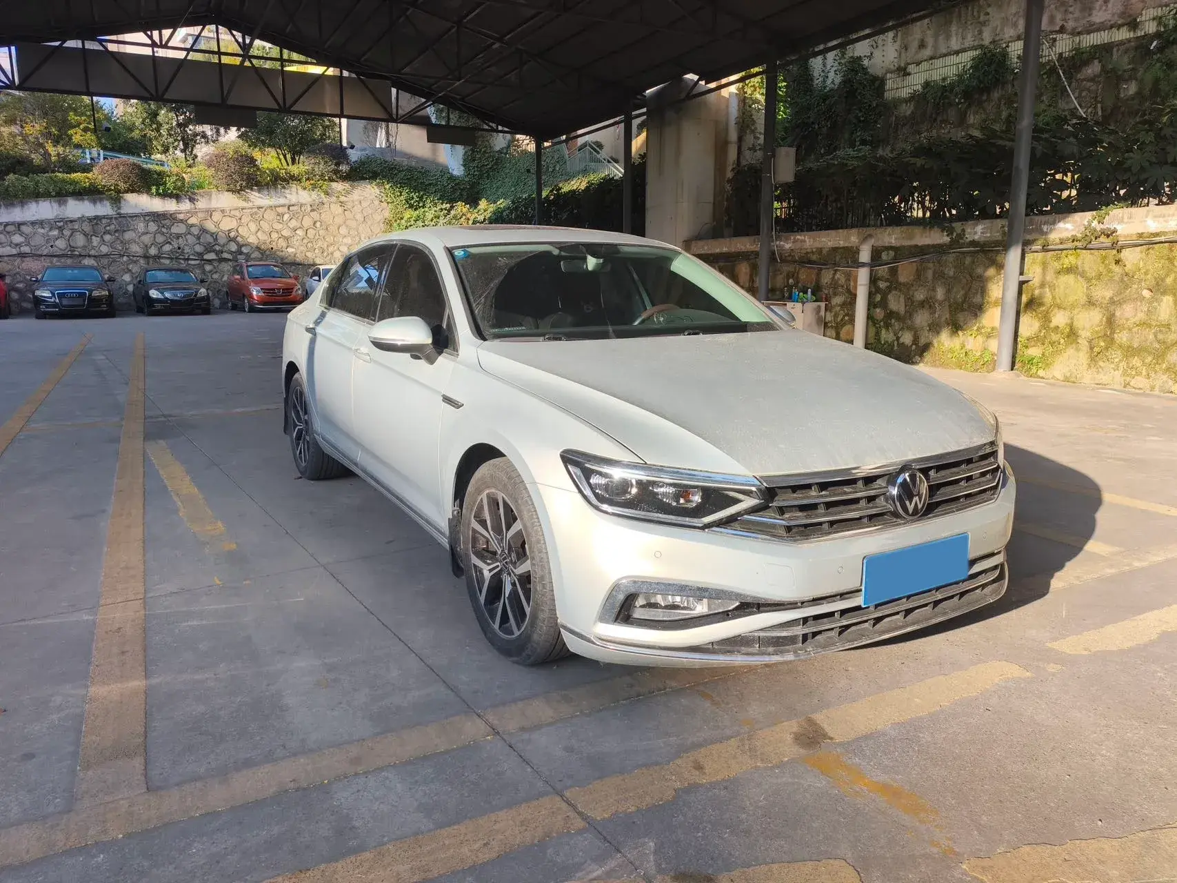 2020 VOLKSWAGEN MAGOTAN thumbnail 3