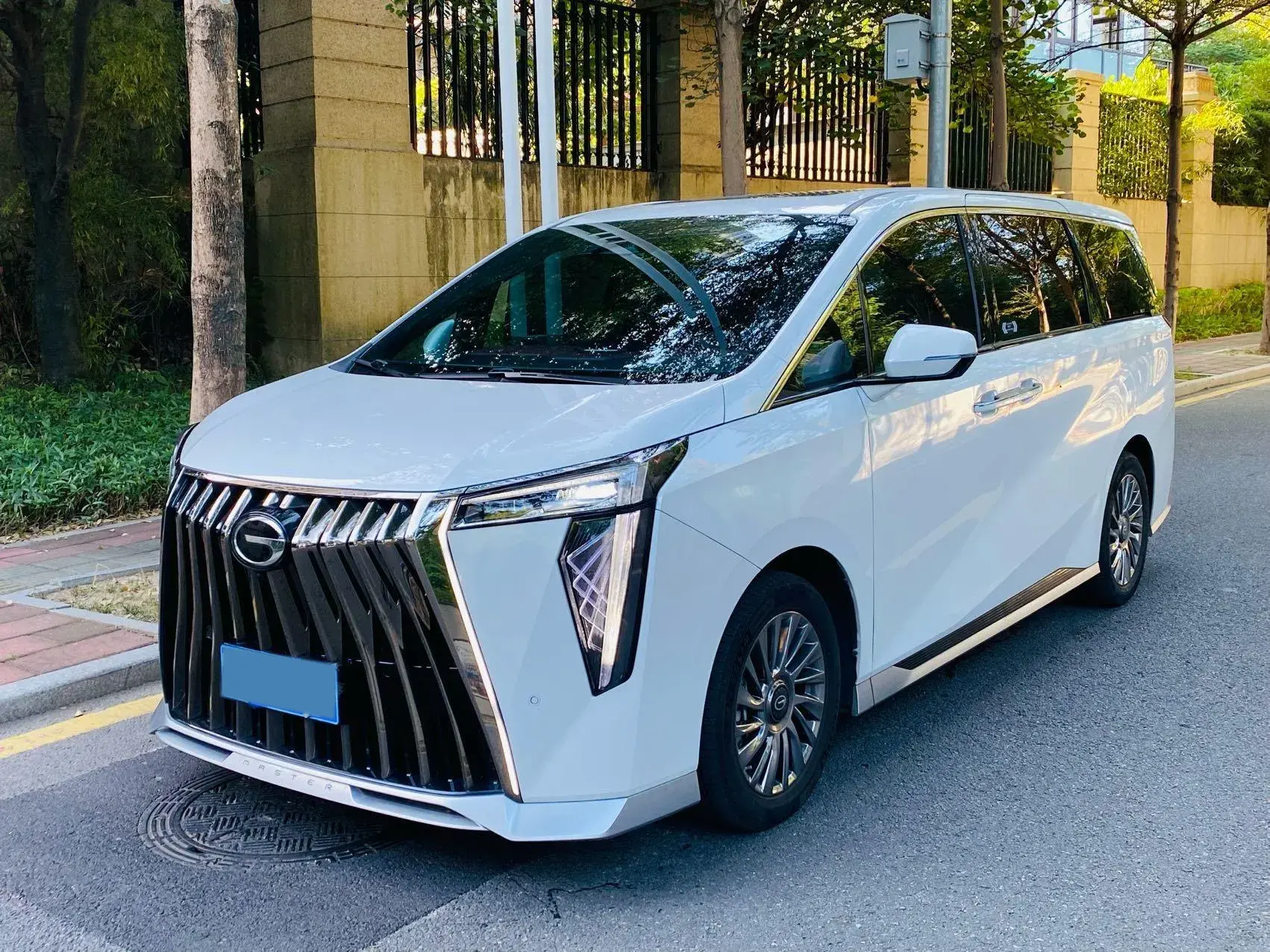 2023 GAC TRUMPCHI view 1