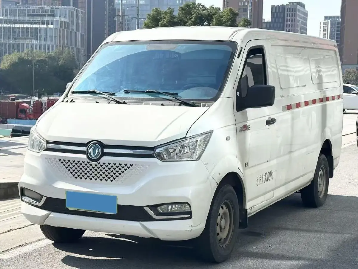 2022 BAIC RuiXiang BoTeng V2 EV BEV 41.472KWH