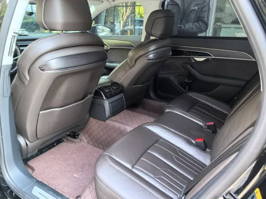 2019 AUDI A8 thumbnail 4