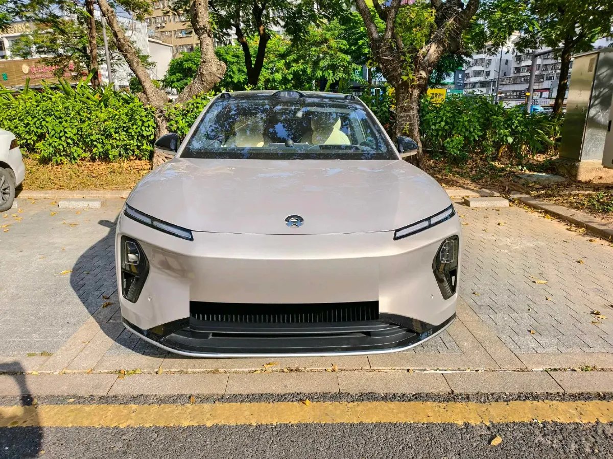 2025 NIO ET9 BEV 100KWH,autocango,china used car exporter,china ev exporter,chinese used car exporter,chinese used ev exporter