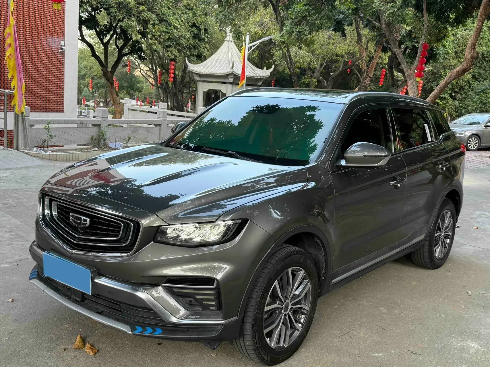 2020 GEELY AZKARRA view 1
