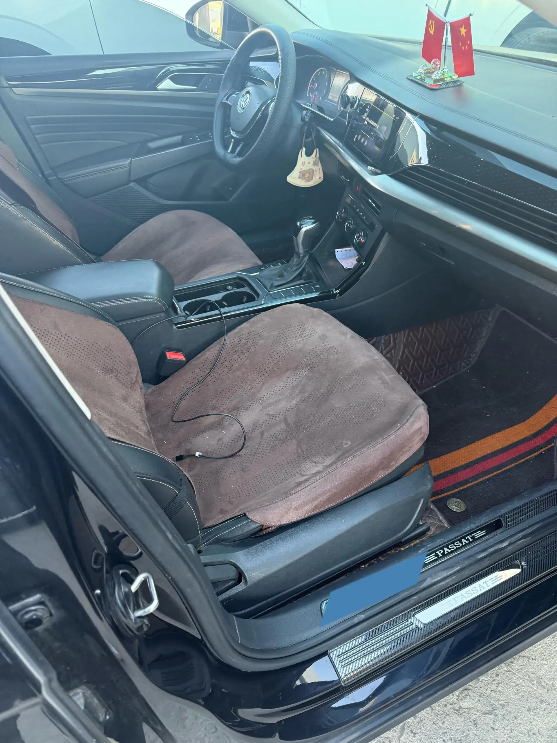 2020 VOLKSWAGEN PASSAT thumbnail 4