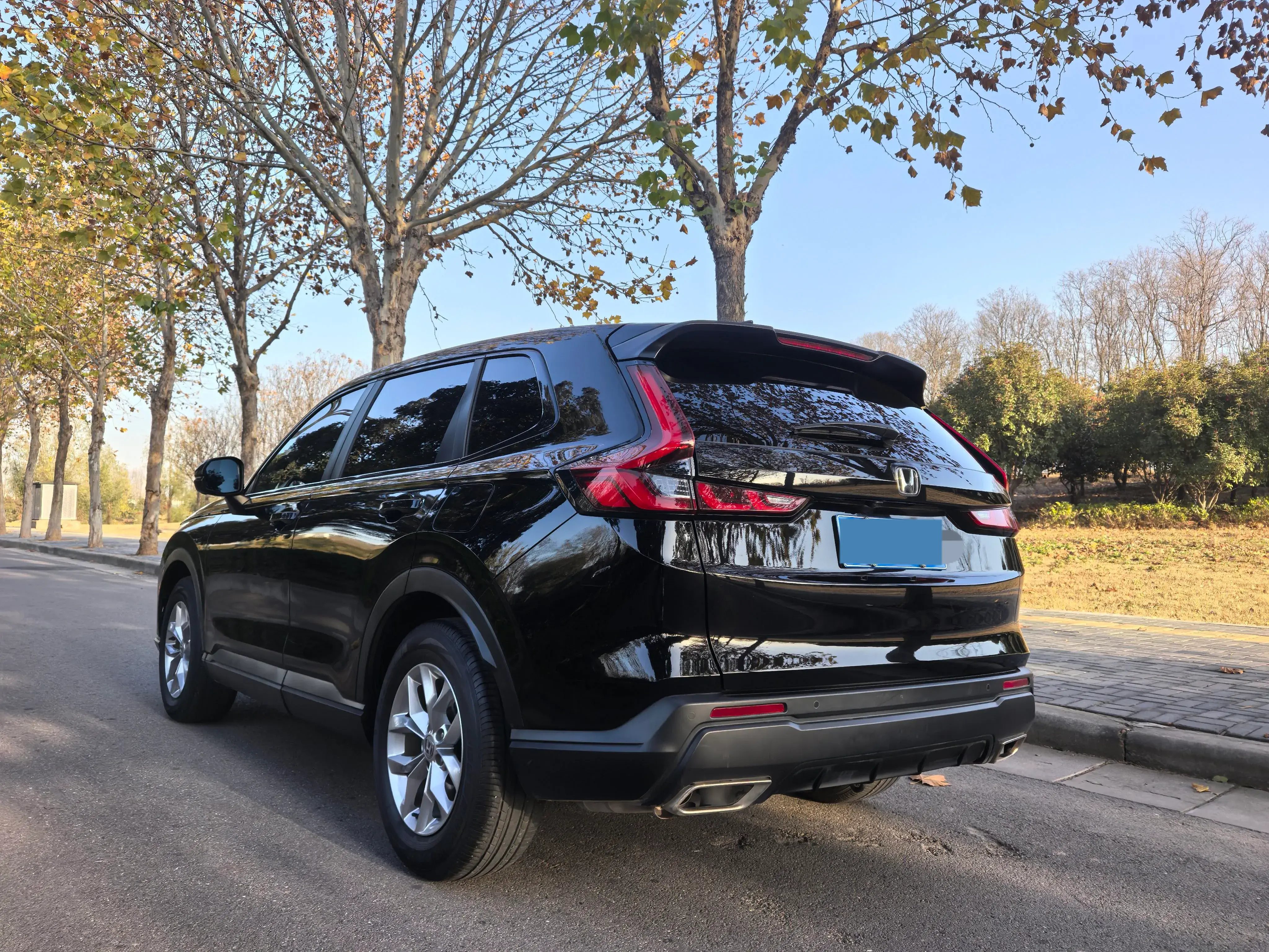 2023 HONDA CR-V thumbnail 4
