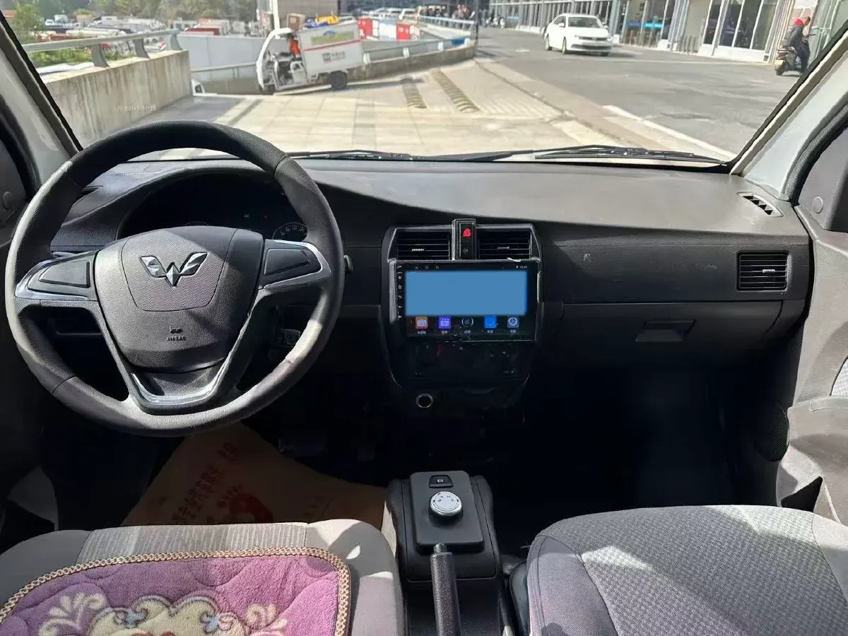 2022 WuLing RongGuang EV BEV 41.6KWH,autocango,china used car exporter,china ev exporter,chinese used car exporter,chinese used ev exporter