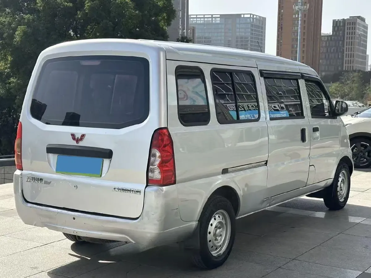 2022 WuLing RongGuang EV BEV 41.6KWH,autocango,china used car exporter,china ev exporter,chinese used car exporter,chinese used ev exporter
