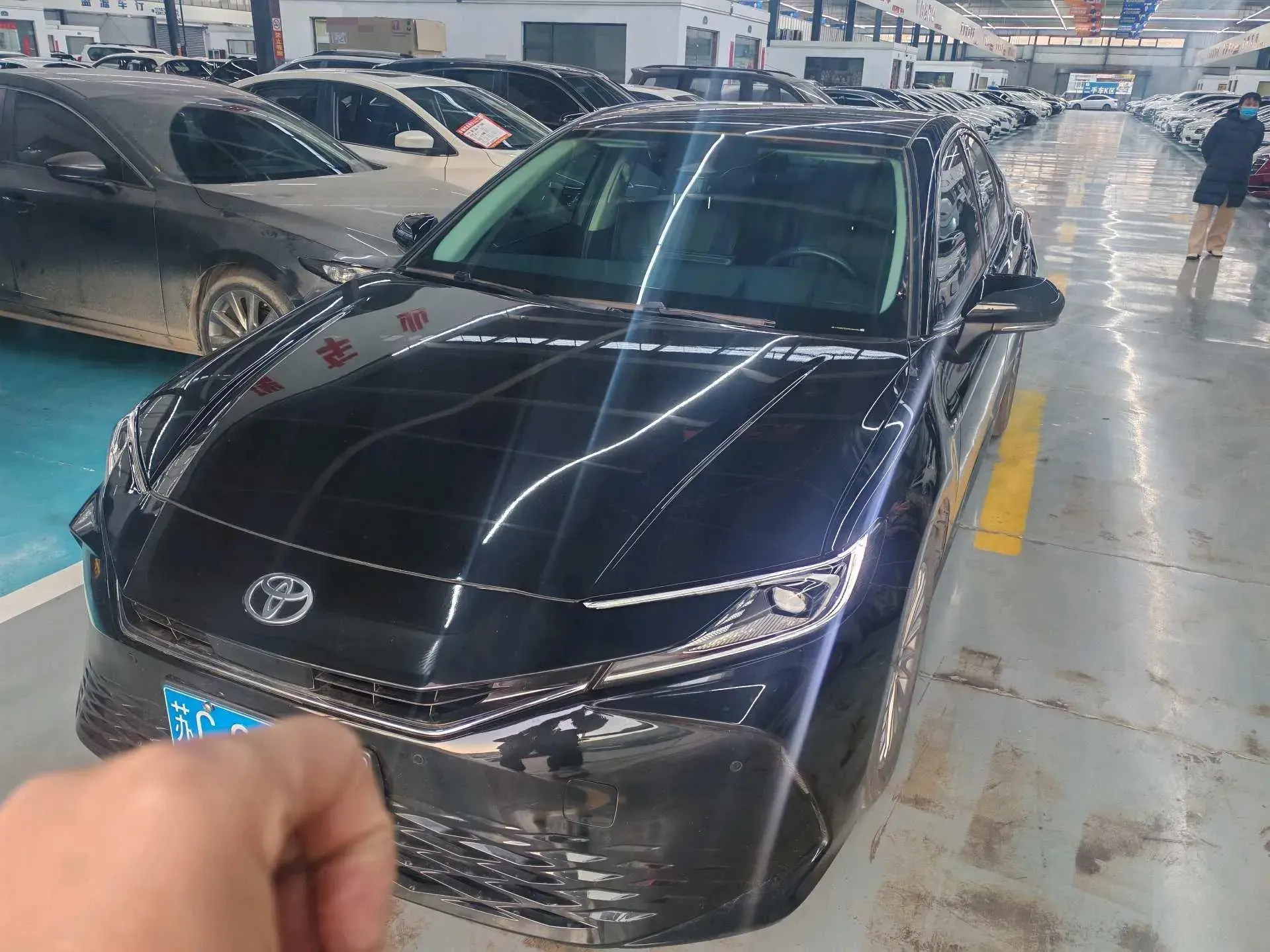 2024 TOYOTA CAMRY view 1