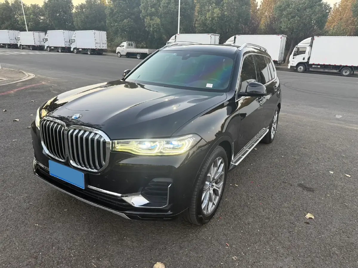 2020 BMW X7 3.0T 340HP L6 8AT