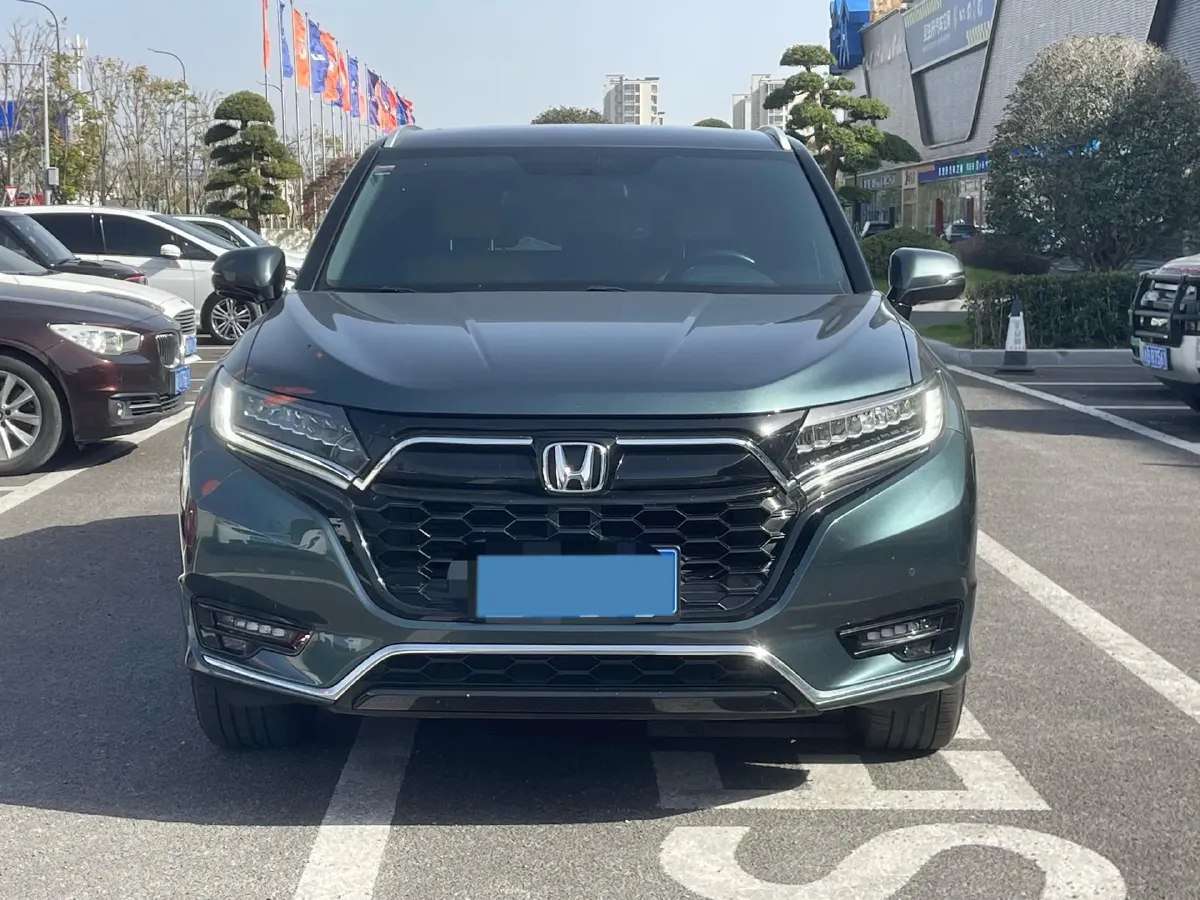 2020 Honda UR-V 2.0T 272HP L4 9AT,autocango,china used car exporter,china ev exporter,chinese used car exporter,chinese used ev exporter