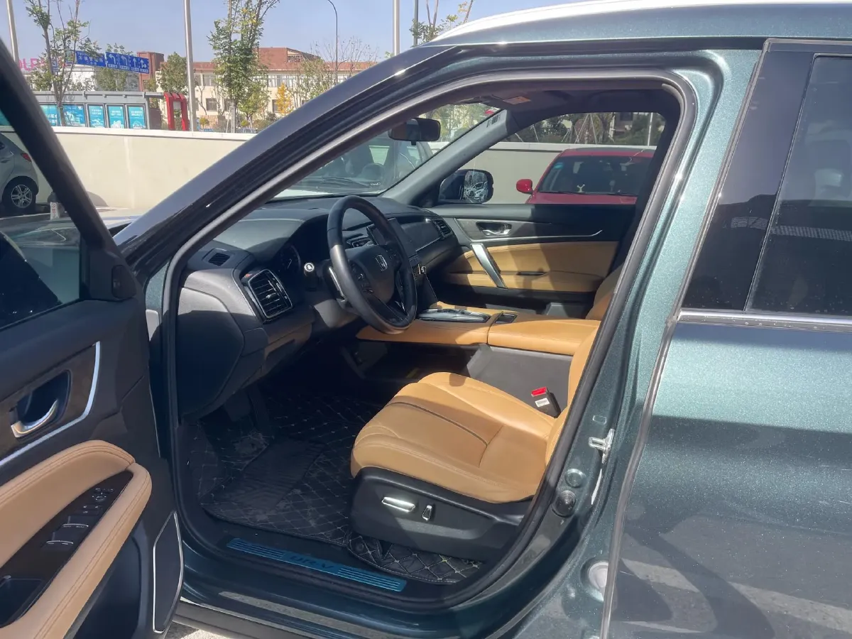 2020 Honda UR-V 2.0T 272HP L4 9AT,autocango,china used car exporter,china ev exporter,chinese used car exporter,chinese used ev exporter