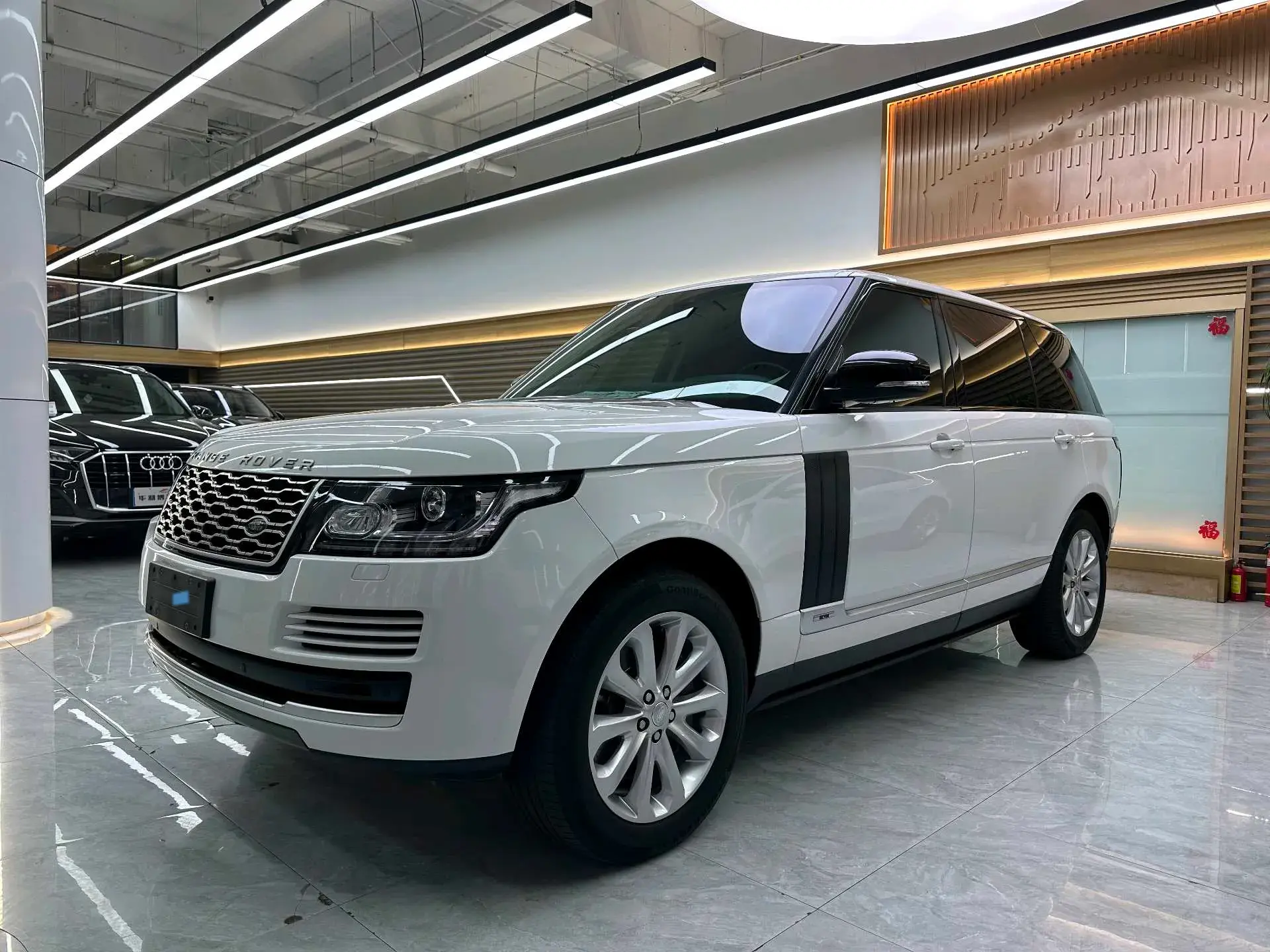 2017 LAND ROVER view 1