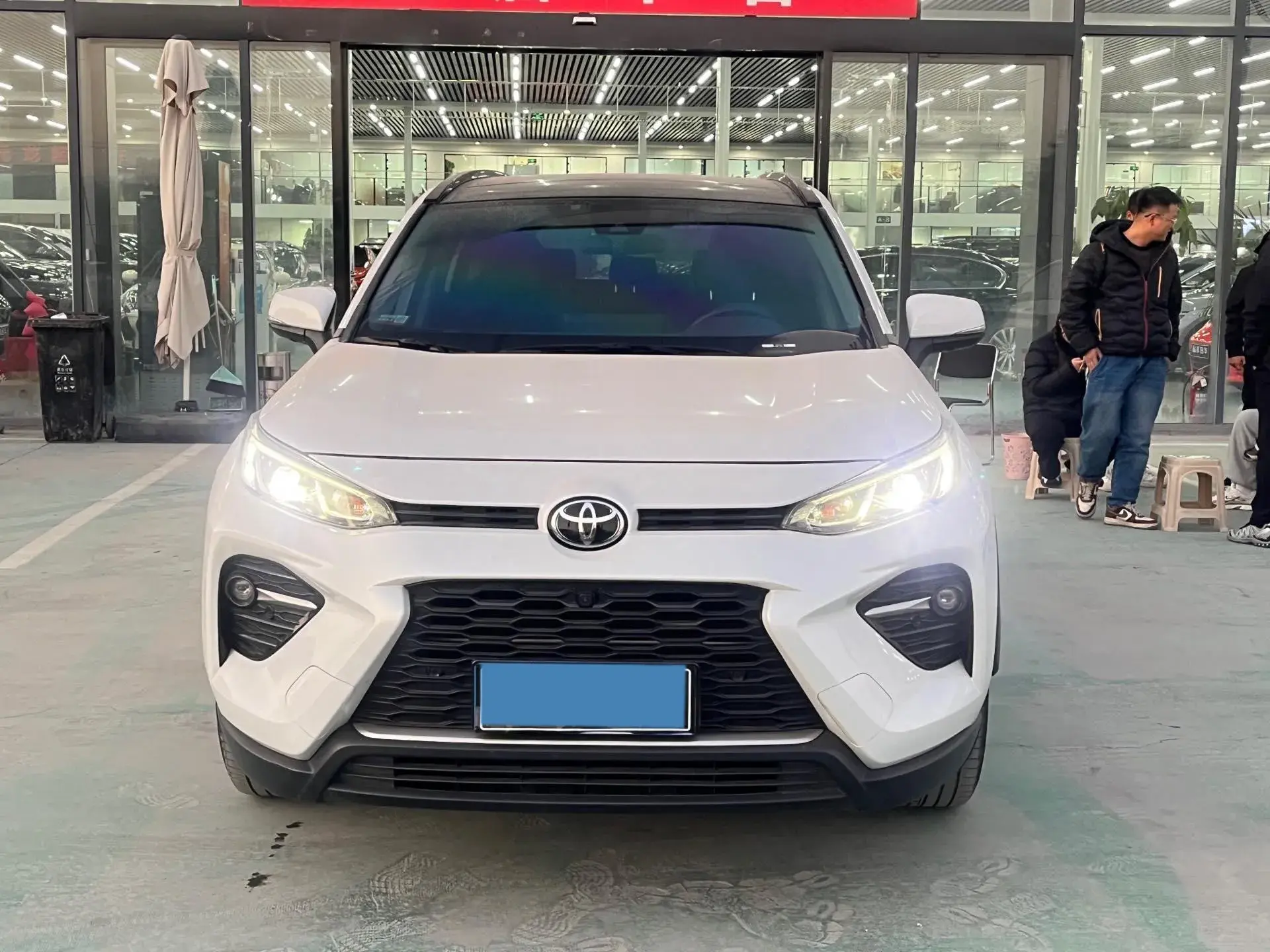 2023 TOYOTA WILDLANDER thumbnail 2