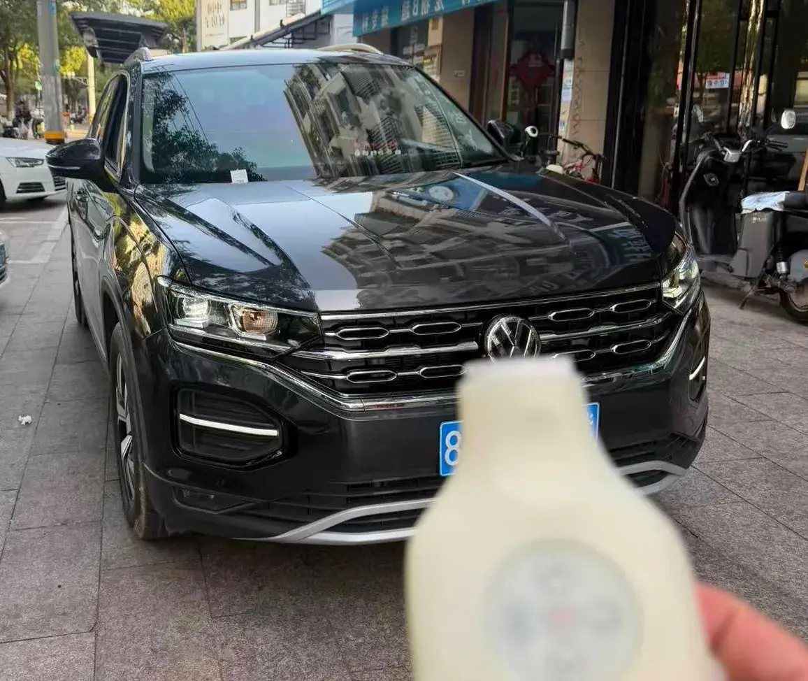 2019 VOLKSWAGEN TAYRON thumbnail 2