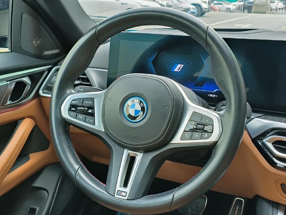 2023 BMW i4 M BEV 83.9KWH,autocango,china used car exporter,china ev exporter,chinese used car exporter,chinese used ev exporter