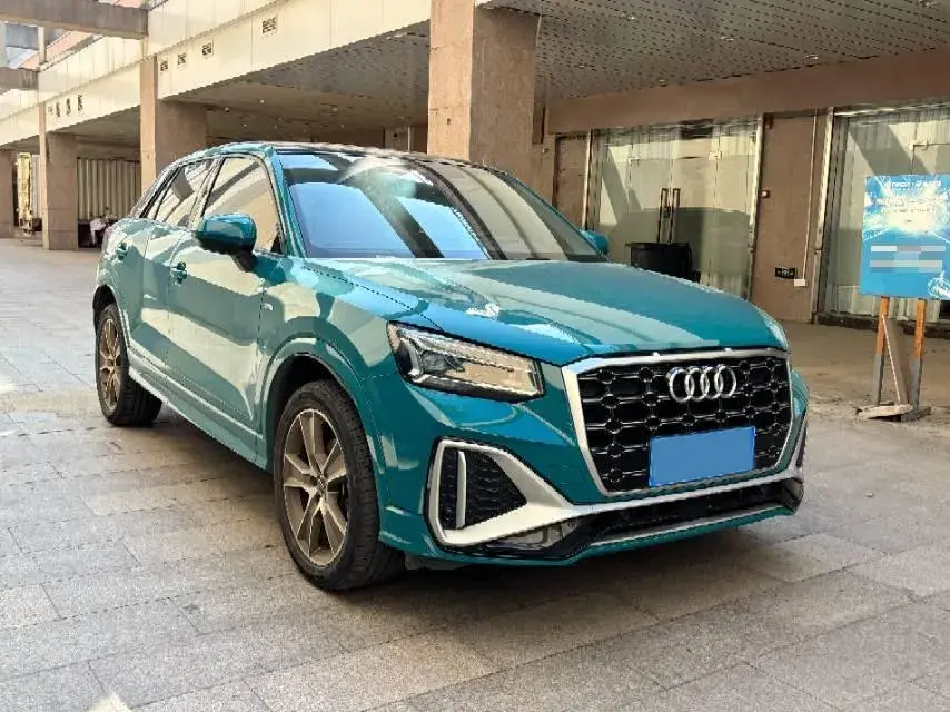 2021 AUDI Q2L thumbnail 3