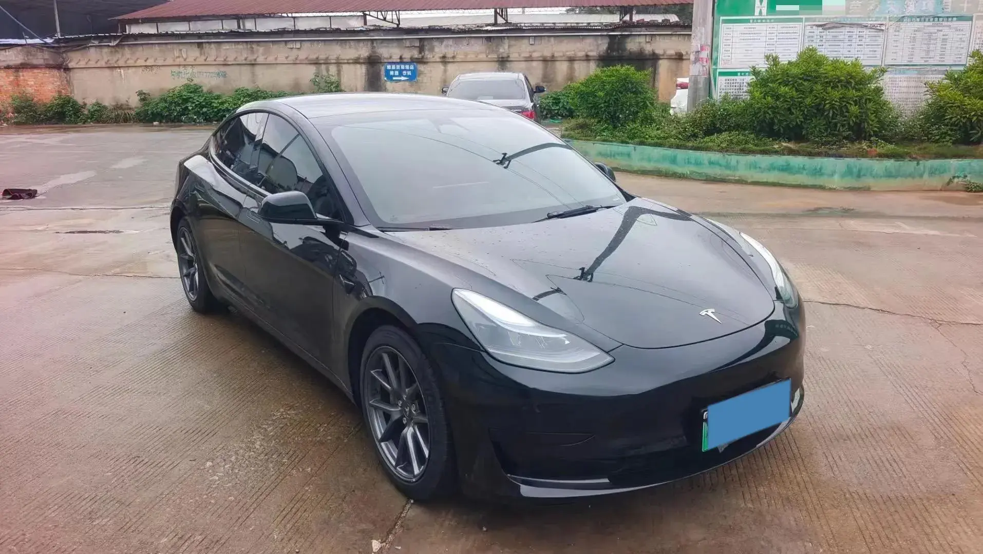 2022 TESLA MODEL thumbnail 2