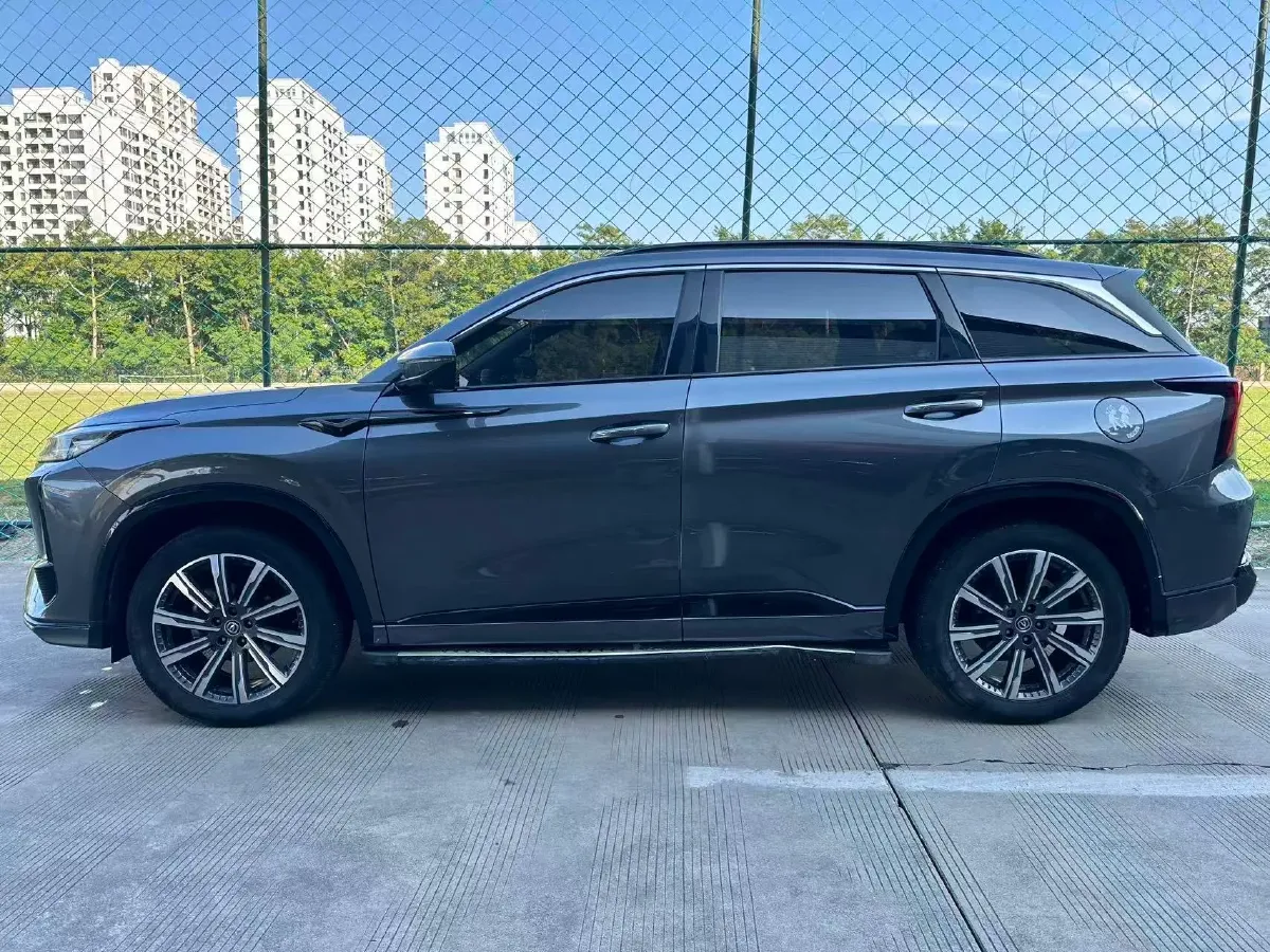 2023 ChangAn CS75 Plus iDD 1.5T 170HP L4 6TCT PHEV 28.39KWH,autocango,china used car exporter,china ev exporter,chinese used car exporter,chinese used ev exporter