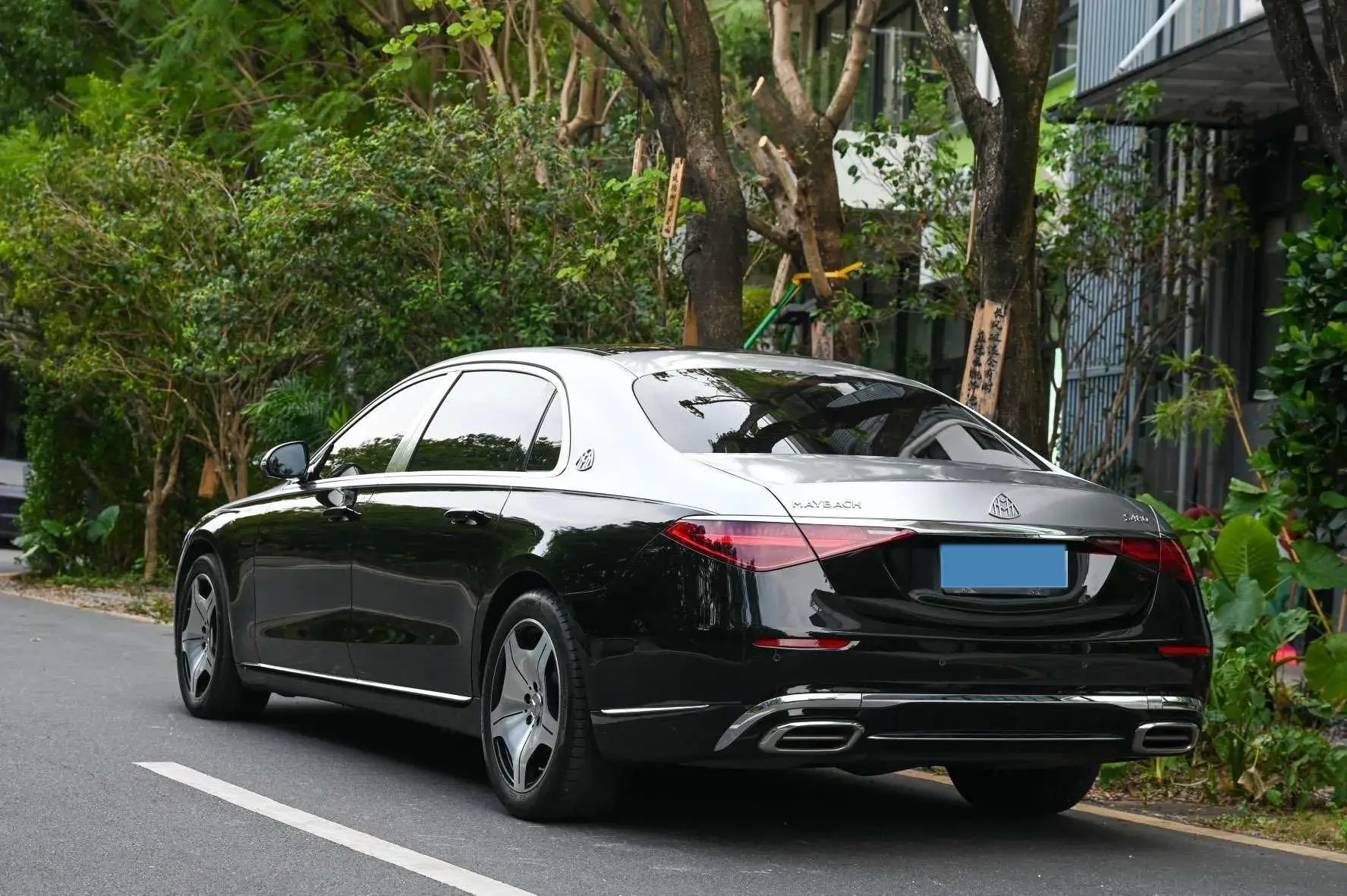 2021 MERCEDES-BENZ MAYBACH thumbnail 3