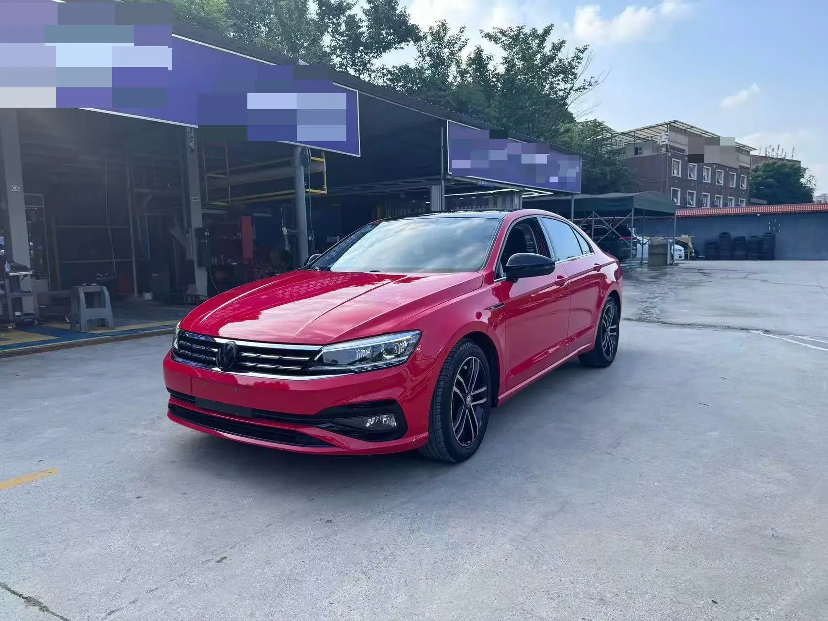 2021 VOLKSWAGEN LAMANDO view 1