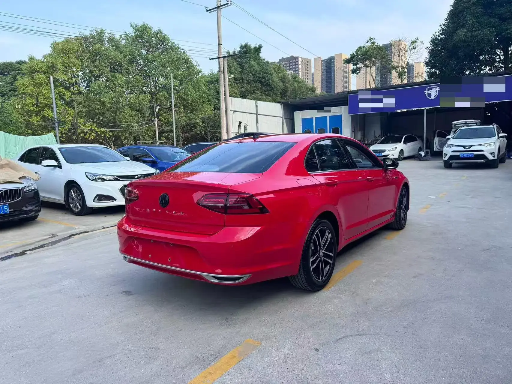 2021 VOLKSWAGEN LAMANDO thumbnail 4