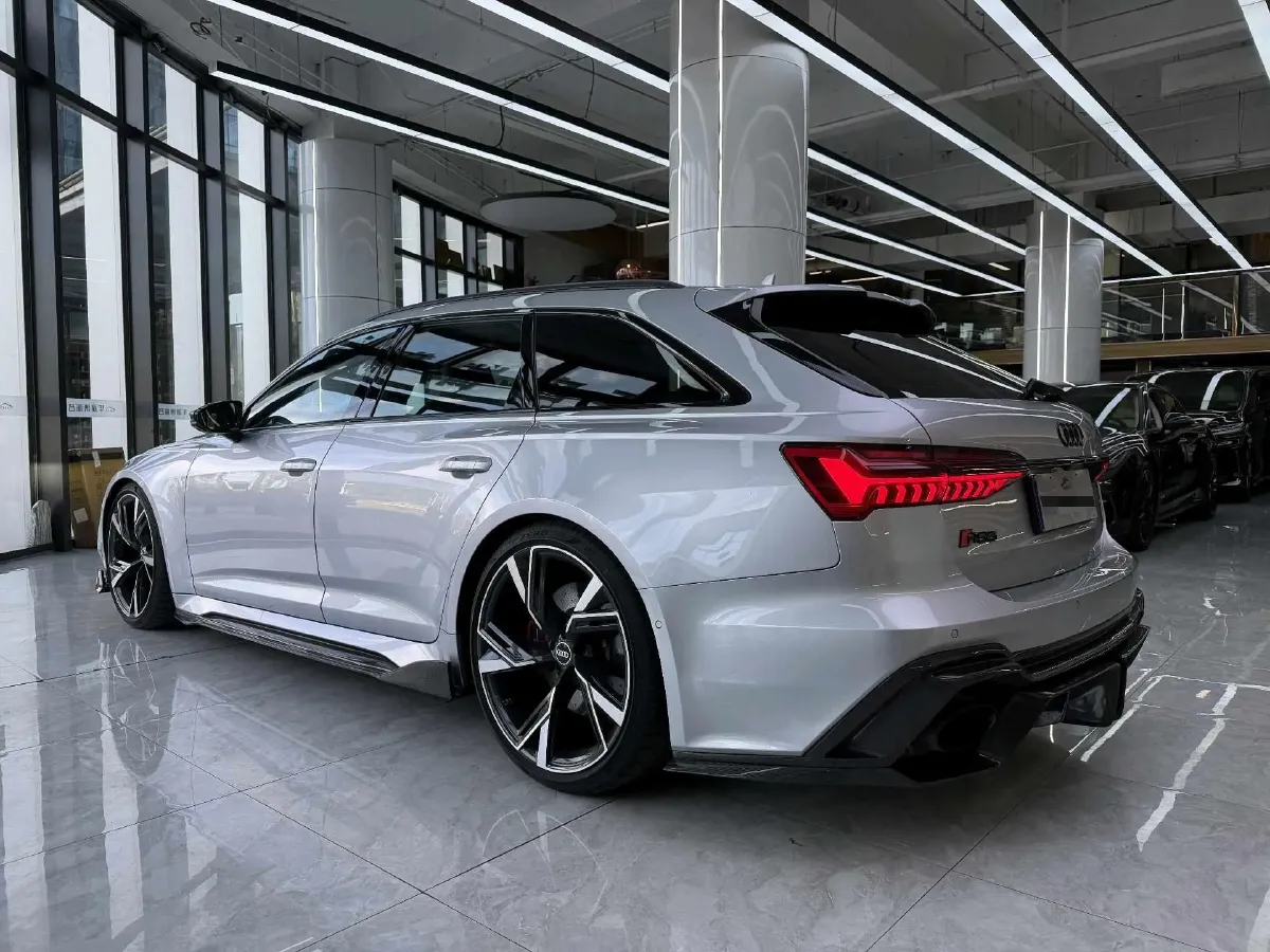2021 Audi RS 6 4.0T 600HP V8 8AT,autocango,china used car exporter,china ev exporter,chinese used car exporter,chinese used ev exporter