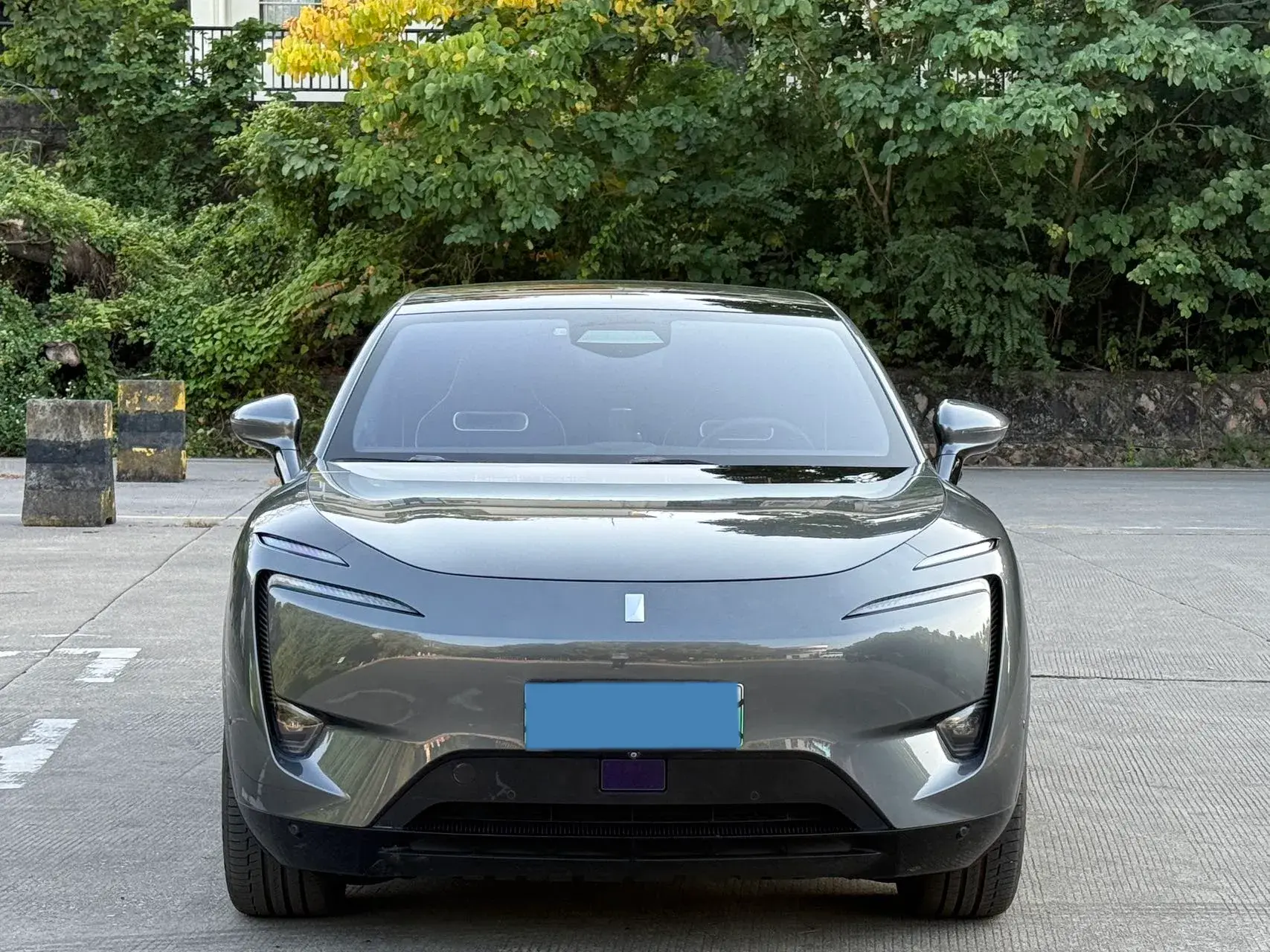 2022 AVATR 11 thumbnail 2