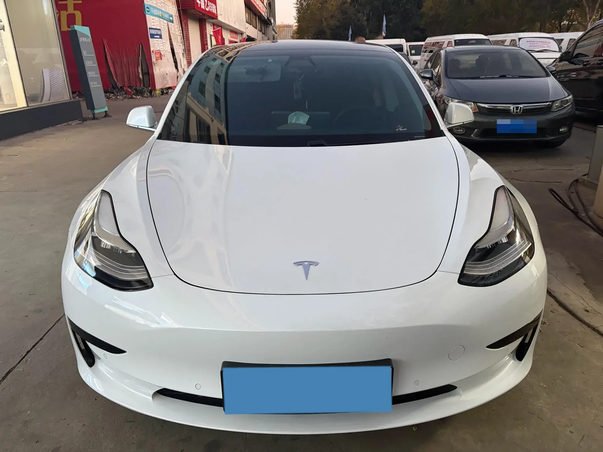 2020 TESLA MODEL thumbnail 2