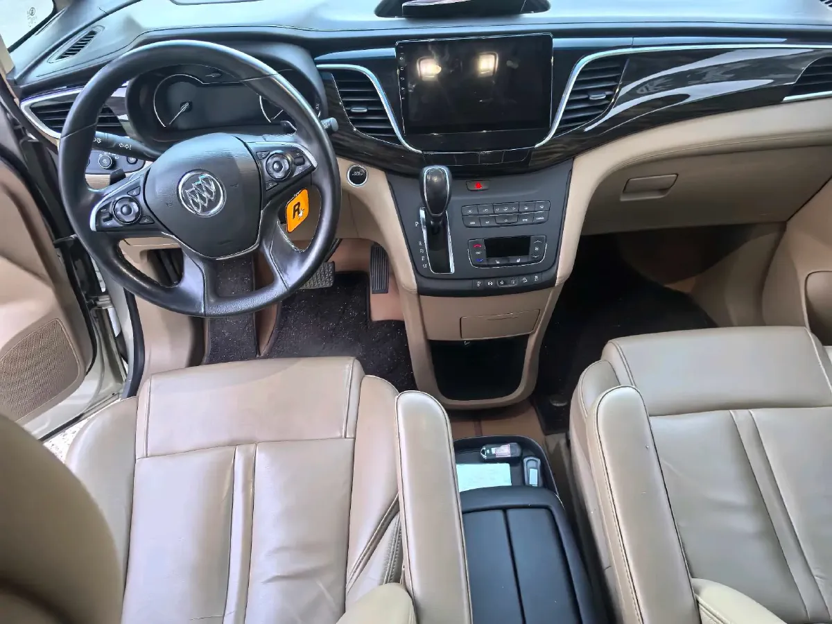 2018 Buick GL8 2.0T 260HP L4 6AT,autocango,china used car exporter,china ev exporter,chinese used car exporter,chinese used ev exporter