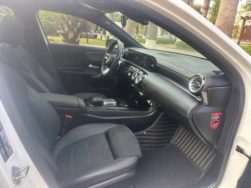 2023 Mercedes-Benz A Class 1.3T 163HP L4 7DCT,autocango,china used car exporter,china ev exporter,chinese used car exporter,chinese used ev exporter