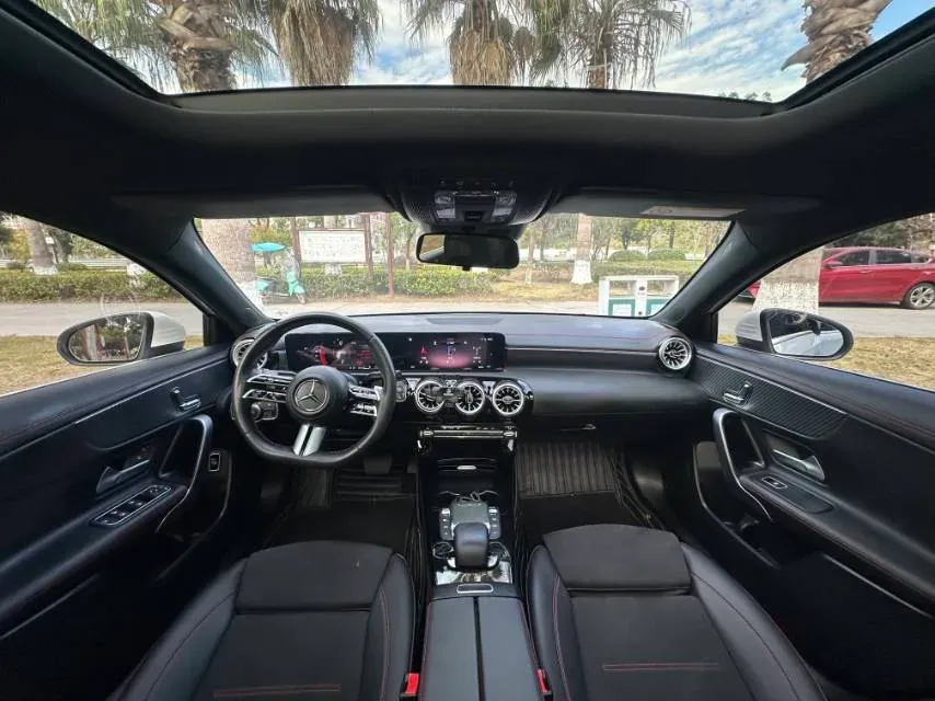 2023 Mercedes-Benz A Class 1.3T 163HP L4 7DCT,autocango,china used car exporter,china ev exporter,chinese used car exporter,chinese used ev exporter